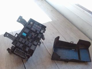 bontott MAZDA 6 Biztosítéktábla Motortér