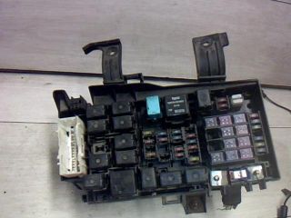 bontott MAZDA 6 Biztosítéktábla Motortér