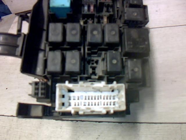 bontott MAZDA 6 Biztosítéktábla Motortér