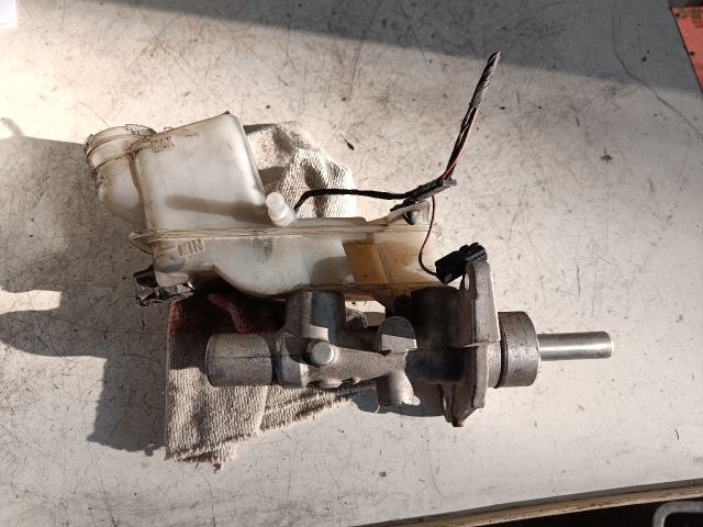 bontott MAZDA 6 Főfékhenger