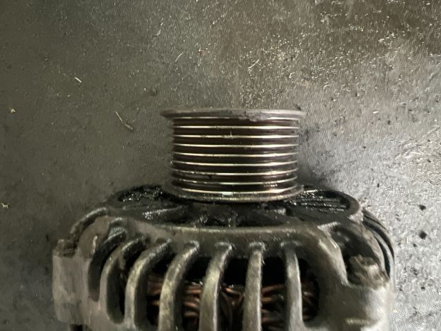 bontott MAZDA 6 Generátor