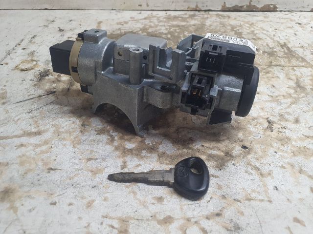 bontott MAZDA 6 Gyújtáskapcsoló Házzal