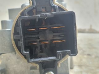 bontott MAZDA 6 Gyújtáskapcsoló Házzal