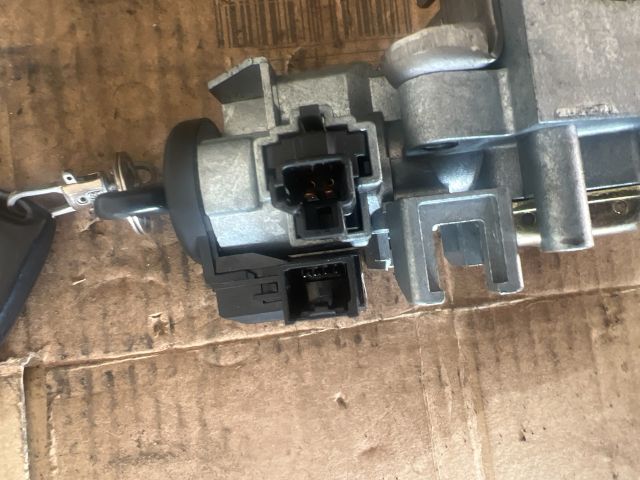 bontott MAZDA 6 Gyújtáskapcsoló