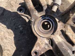 bontott MAZDA 6 Jobb első Csonkállvány Kerékaggyal