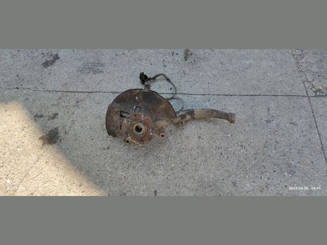 bontott MAZDA 6 Jobb első Csonkállvány Kerékaggyal