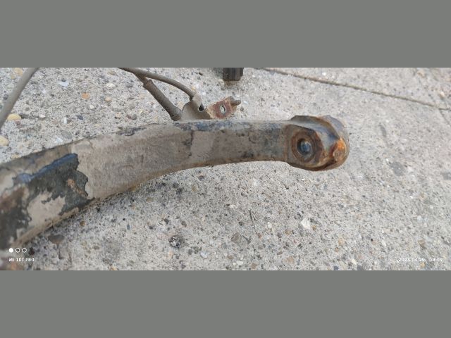 bontott MAZDA 6 Jobb első Csonkállvány Kerékaggyal