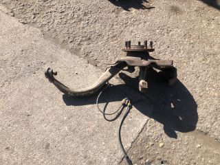 bontott MAZDA 6 Jobb első Csonkállvány Kerékaggyal