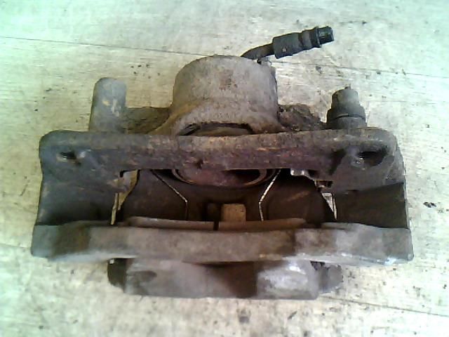 bontott MAZDA 6 Jobb első Féknyereg Munkahengerrel