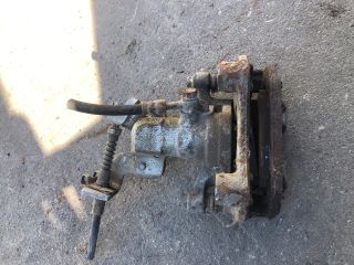 bontott MAZDA 6 Jobb hátsó Féknyereg Munkahengerrel