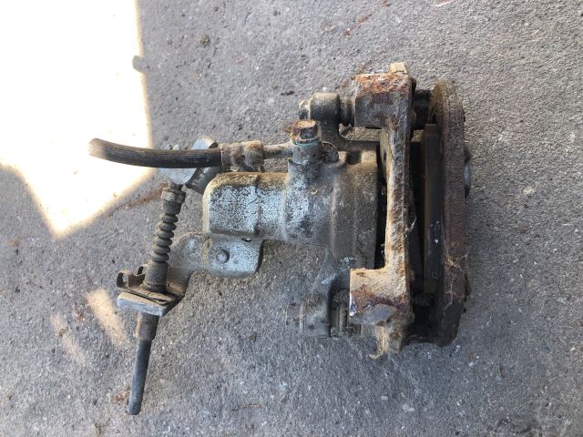 bontott MAZDA 6 Jobb hátsó Féknyereg Munkahengerrel