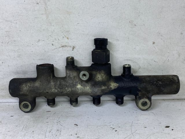 bontott MAZDA 6 Közösnyomócső