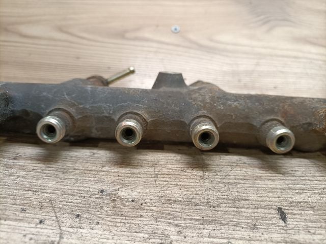 bontott MAZDA 6 Közösnyomócső