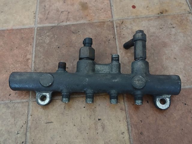 bontott MAZDA 6 Közösnyomócső