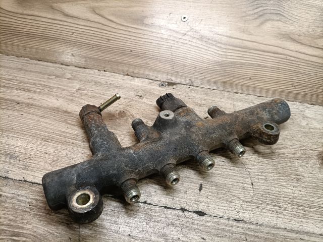 bontott MAZDA 6 Közösnyomócső