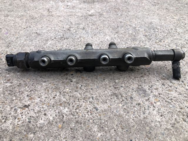 bontott MAZDA 6 Közösnyomócső