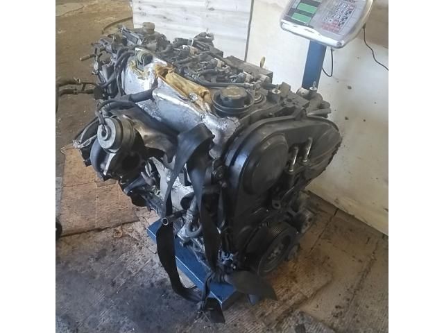 bontott MAZDA 6 Motor (Fűzött blokk hengerfejjel)