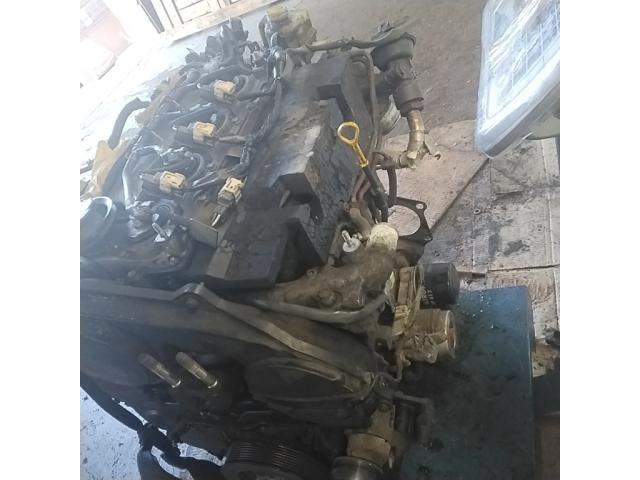 bontott MAZDA 6 Motor (Fűzött blokk hengerfejjel)