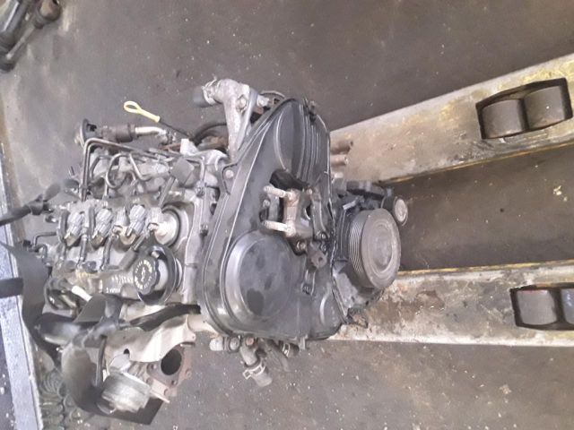 bontott MAZDA 6 Motor (Fűzött blokk hengerfejjel)