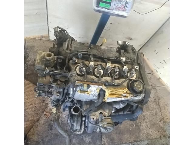 bontott MAZDA 6 Motor (Fűzött blokk hengerfejjel)
