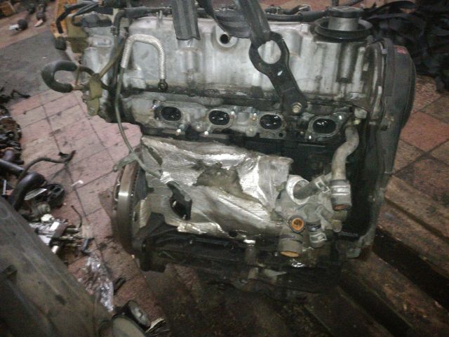 bontott MAZDA 6 Motor (Fűzött blokk hengerfejjel)