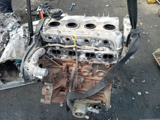 bontott MAZDA 6 Motor (Fűzött blokk hengerfejjel)
