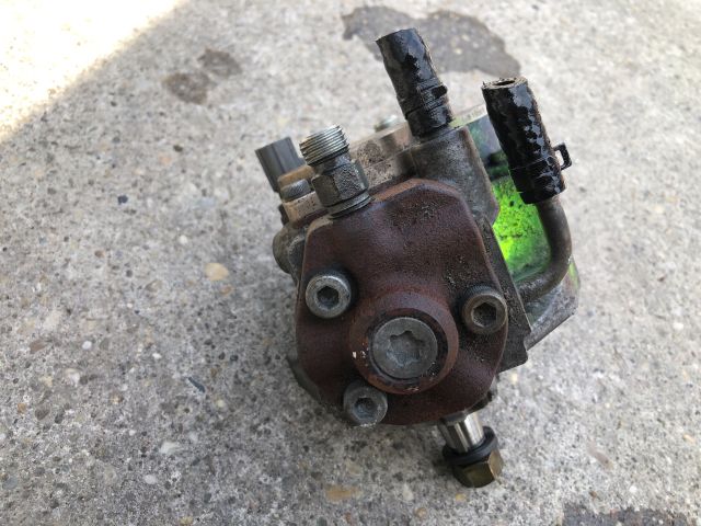 bontott MAZDA 6 Nagynyomású Szivattyú