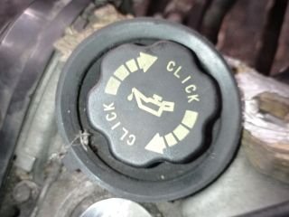 bontott MAZDA 6 Olajbeöntő Sapka