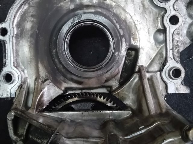 bontott MAZDA 6 Olajszivattyú