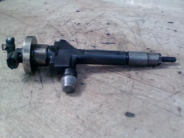 bontott MAZDA 6 Porlasztó (1 db)