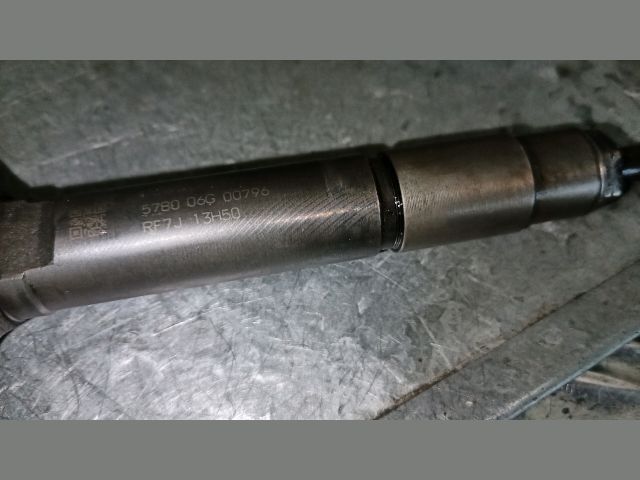 bontott MAZDA 6 Porlasztó (1 db)