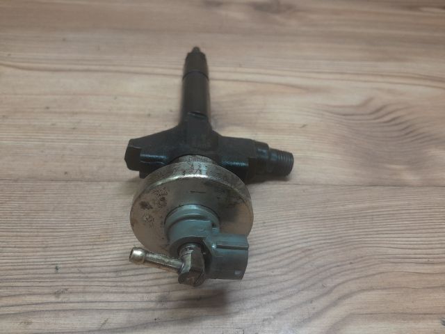 bontott MAZDA 6 Porlasztó (1 db)