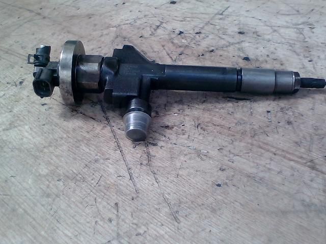 bontott MAZDA 6 Porlasztó (1 db)