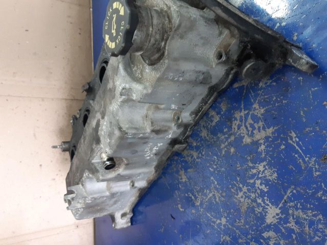 bontott MAZDA 6 Szelepfedél