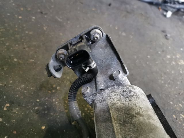 bontott MAZDA 6 Szívósor