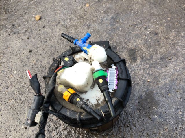 bontott MAZDA 6 Üzemanyagszint Jeladó