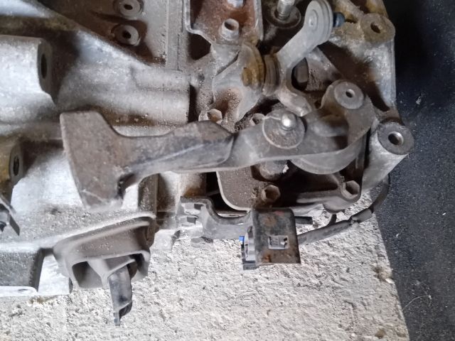 bontott MAZDA 6 Váltó (Mechanikus)