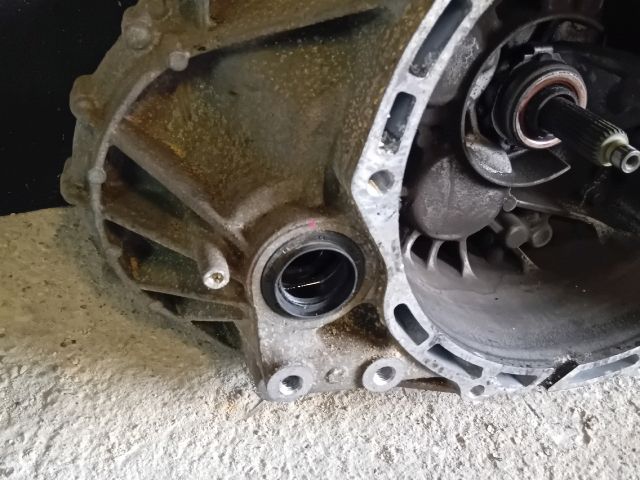 bontott MAZDA 6 Váltó (Mechanikus)