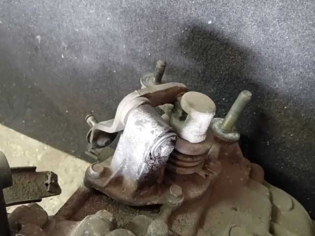 bontott MAZDA 6 Váltó (Mechanikus)