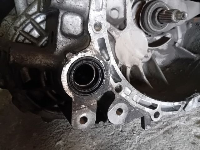 bontott MAZDA 6 Váltó (Mechanikus)