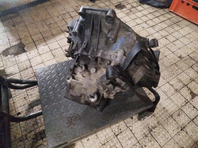 bontott MAZDA 6 Váltó (Mechanikus)