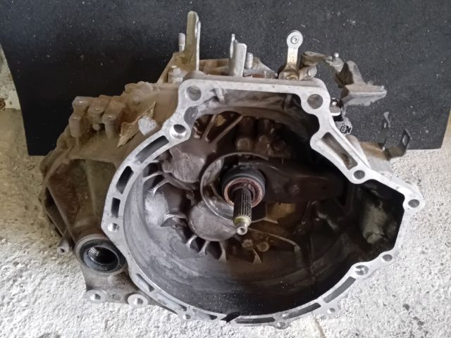 bontott MAZDA 6 Váltó (Mechanikus)