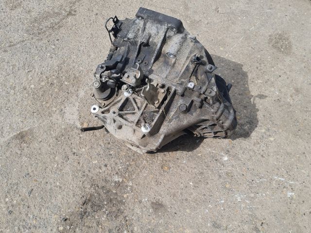 bontott MAZDA 6 Váltó (Mechanikus)