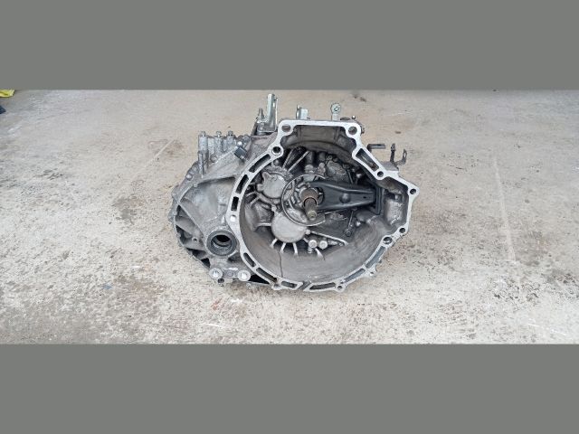 bontott MAZDA 6 Váltó (Mechanikus)