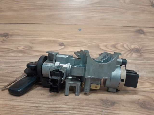 bontott MAZDA 6 Gyújtáskapcsoló