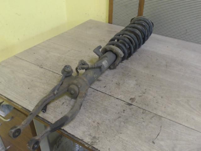 bontott MAZDA 6 Bal első Lengéscsillapító