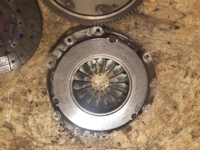 bontott MAZDA 6 Kuplung Szett Lendkerékkel