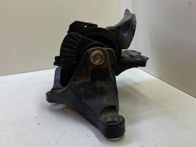 bontott MAZDA 6 Motor Tartó Bak Bal