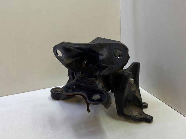 bontott MAZDA 6 Motor Tartó Bak Bal