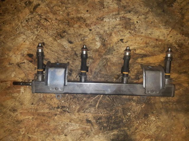 bontott MAZDA 6 Porlasztó Sor / Híd